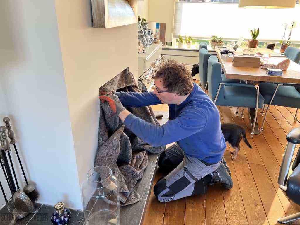 Schouwveger Den Helder kleed schoorsteenreiniger Schouwveger Den Helder kleed schoorsteenreiniger